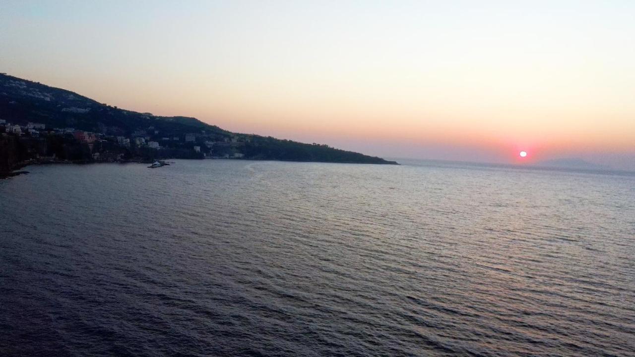 La Quiete A Un Passo Dal Centro Apartman Sorrento Kültér fotó